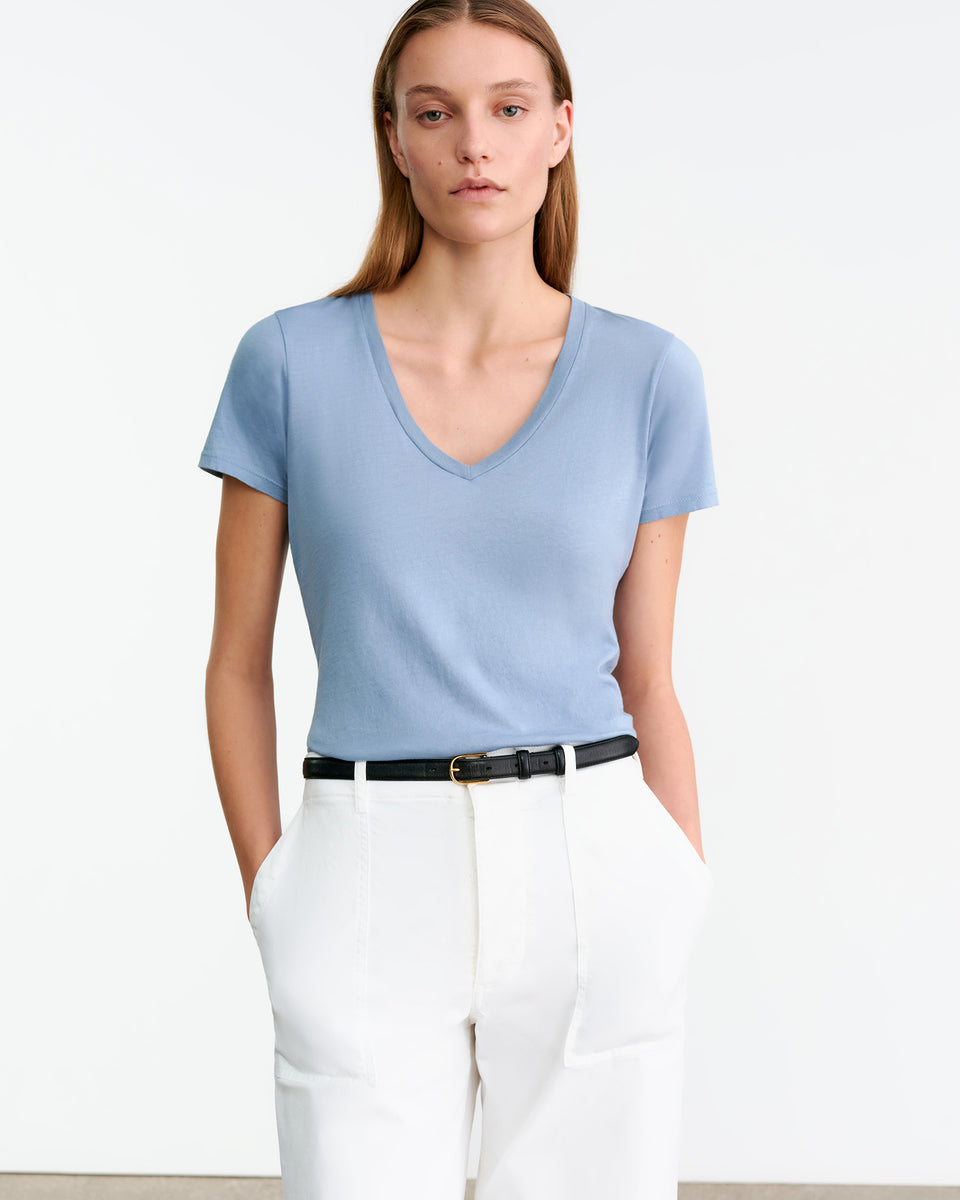 CAROL TEE IN PEARL BLUE