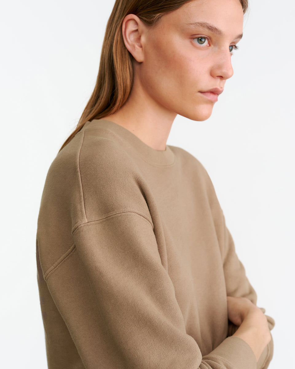 GORTANA SWEATSHIRT IN DESERT TAUPE