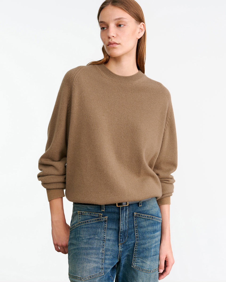 TRISHA CASHMERE SWEATER IN TAN