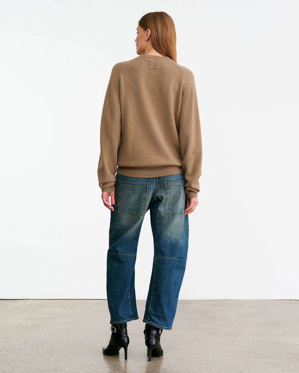TRISHA CASHMERE SWEATER IN TAN