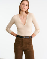 BIJOUX SWEATER IN TUSK