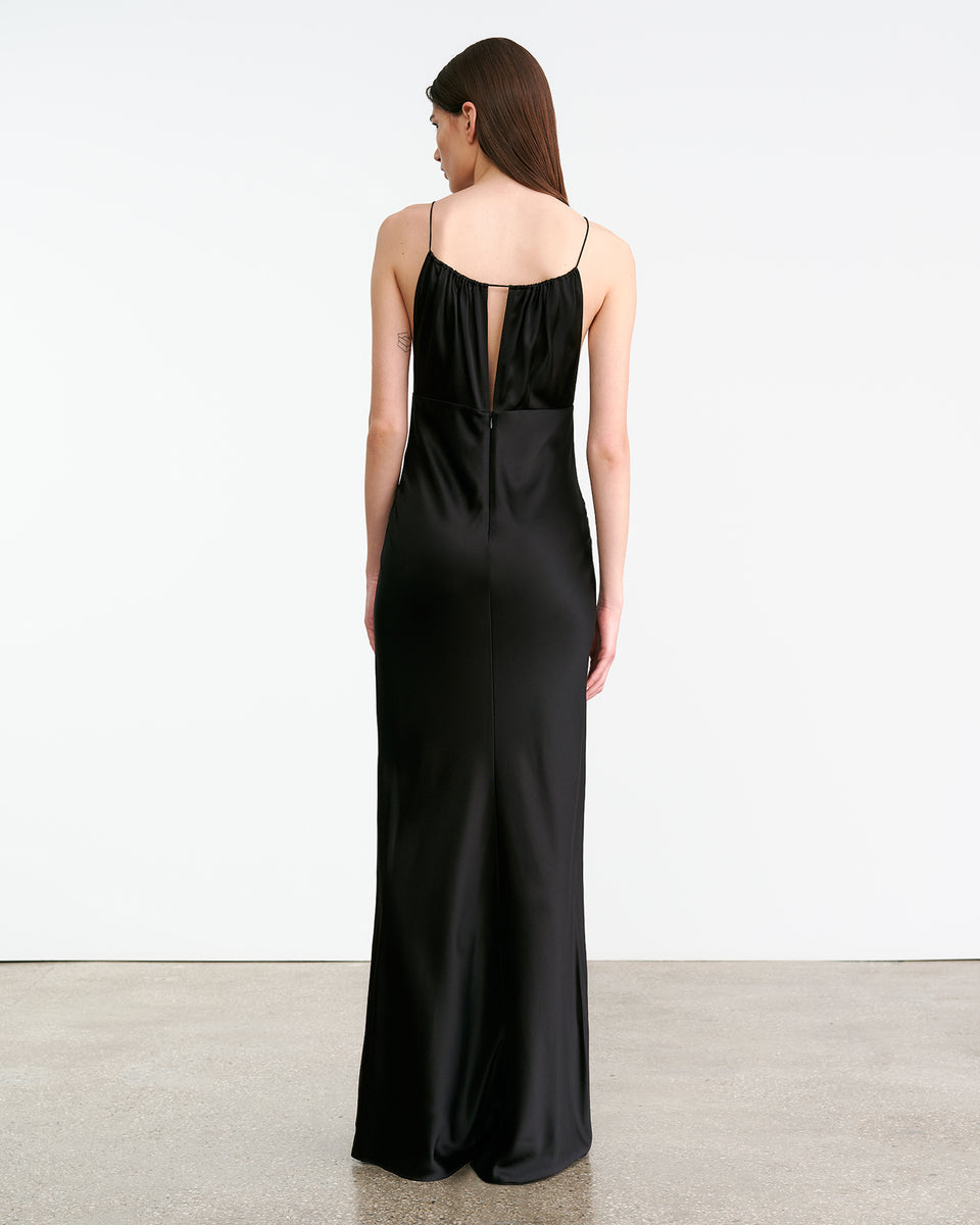 ARDELLE GOWN IN BLACK