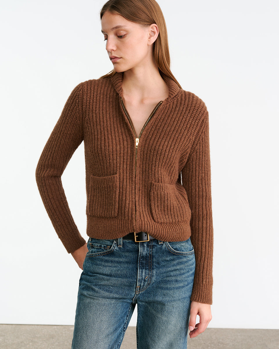 TESSEN CARDIGAN IN DARK CAMEL