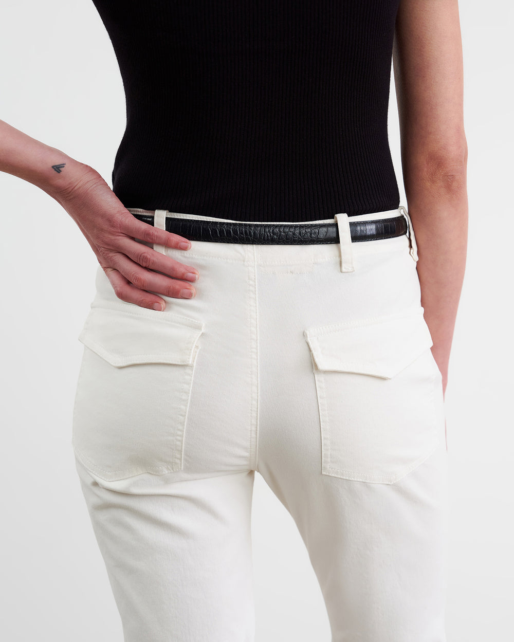 JENNA PANT IN WHITE