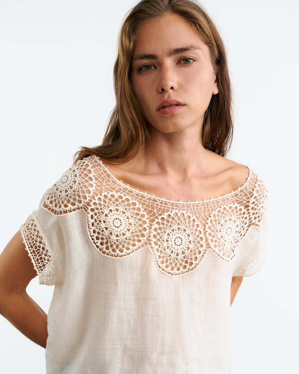 CAILA TOP IN IVORY