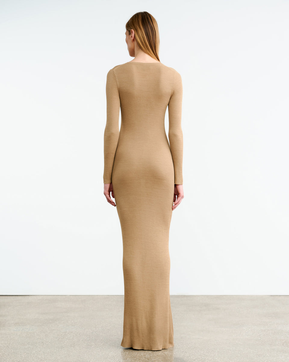ROXY SILK KNIT DRESS IN CAMEL