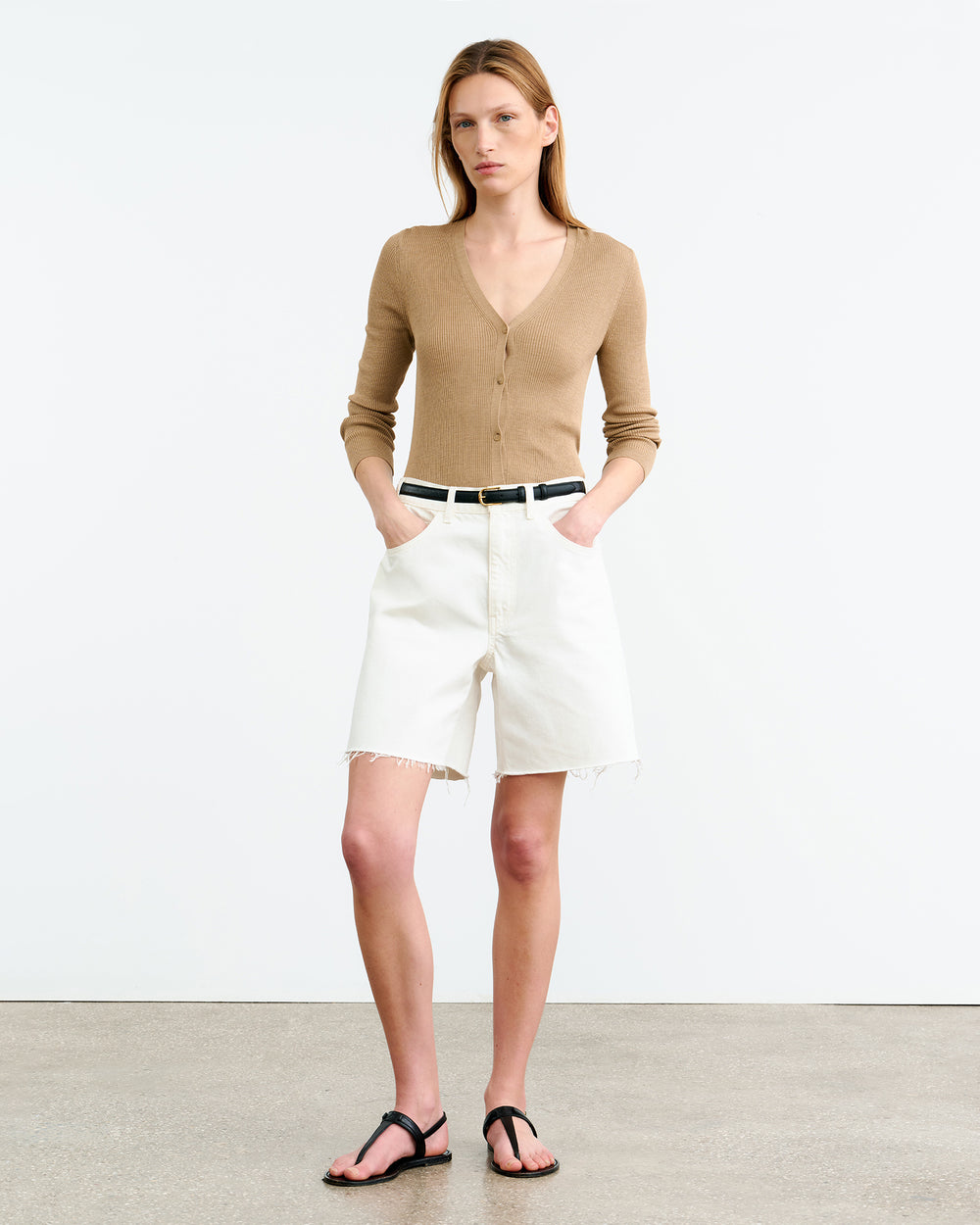NARI SILK CARDIGAN IN CAMEL