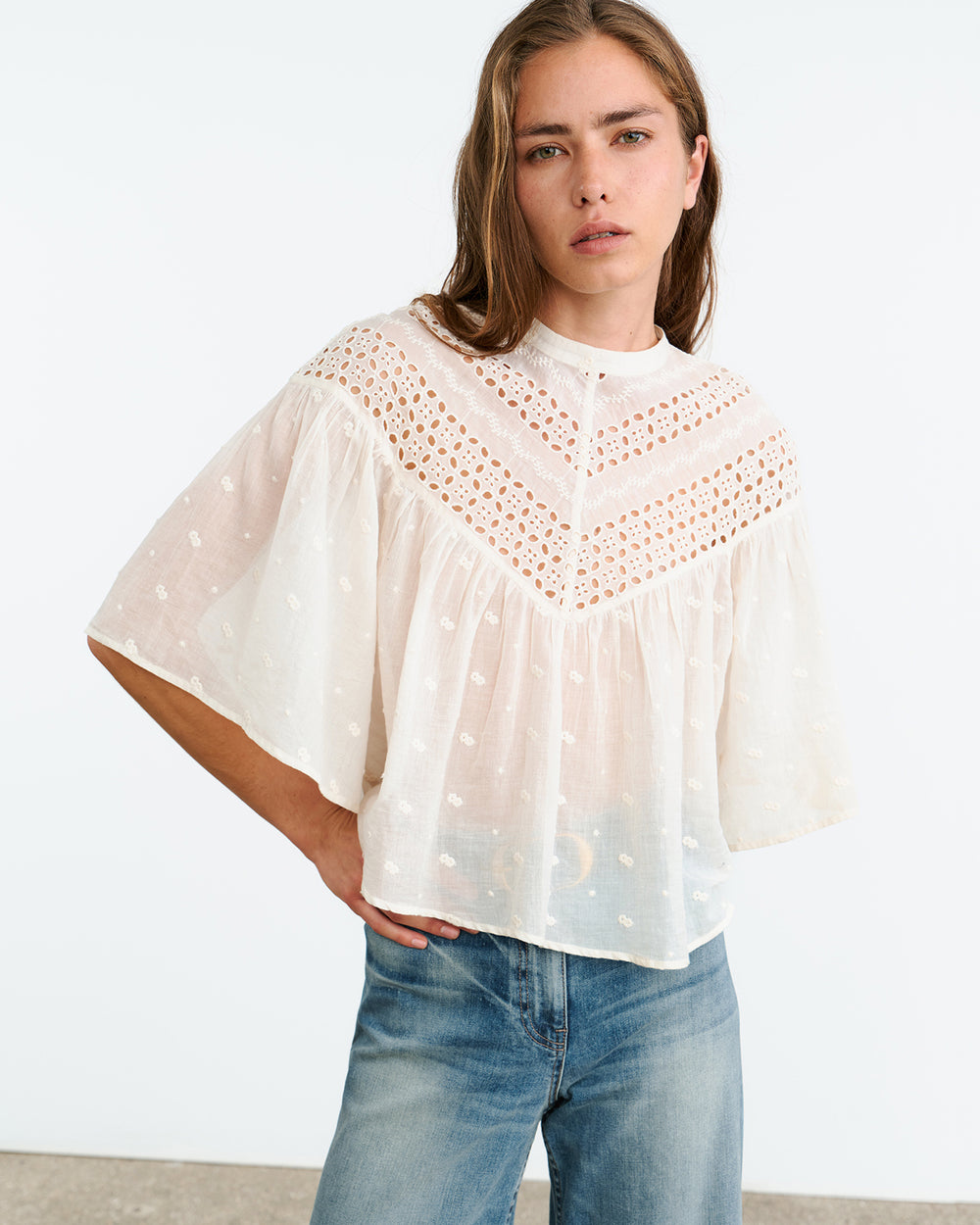MIKKI BLOUSE IN IVORY