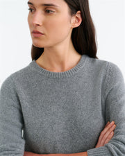 POPPY CASHMERE SWEATER IN MEDIUM GREY MELANGE