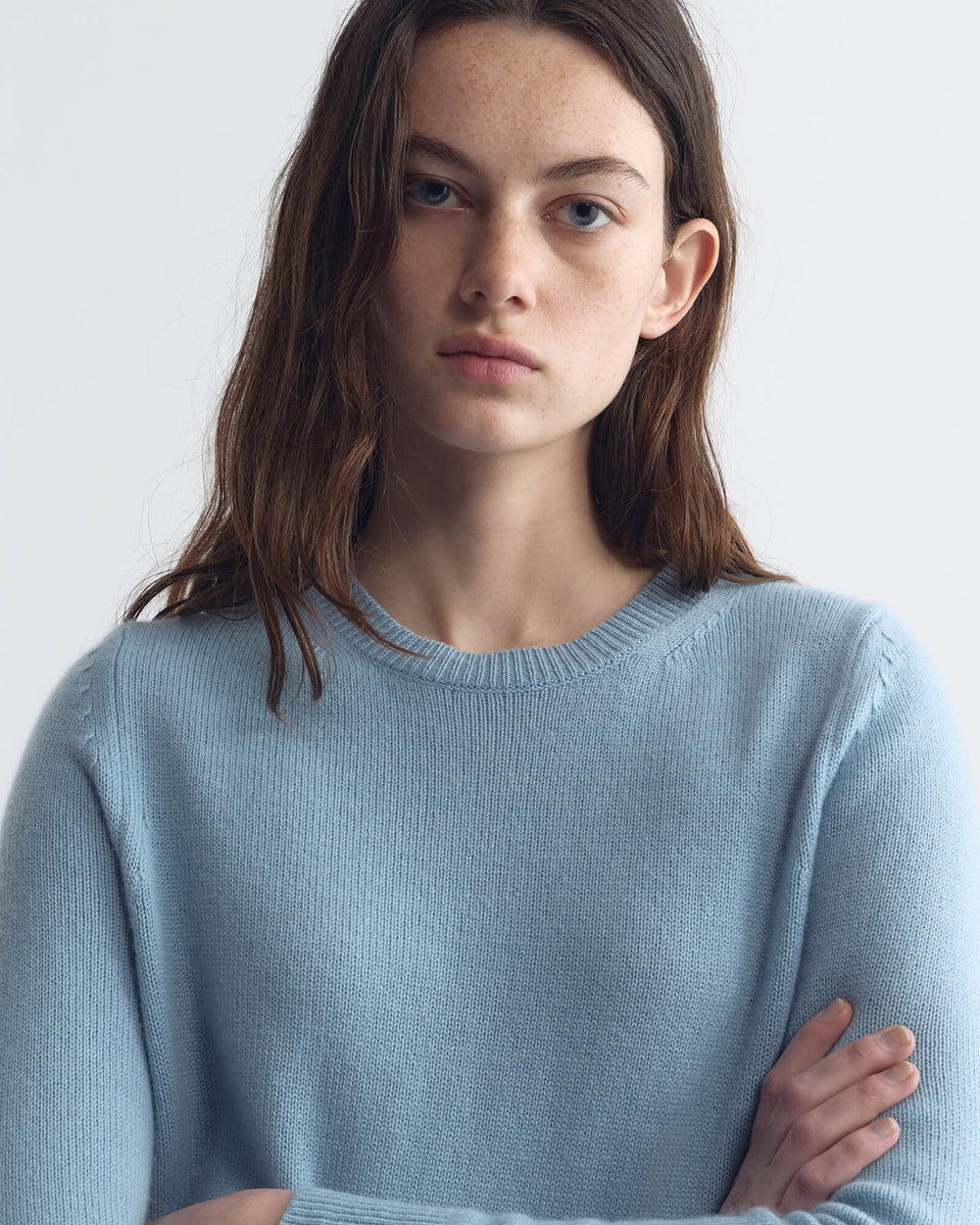 VENUS SWEATER IN CAMBRIDGE BLUE