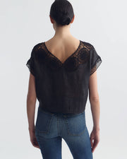 CAILA TOP IN BLACK