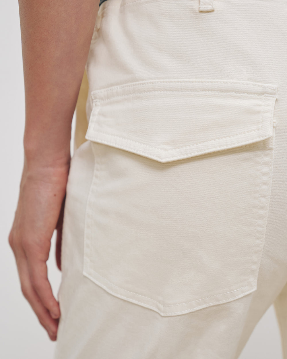 JENNA PANT IN EGGSHELL
