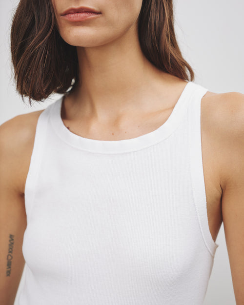 JENNIFER TANK IN JENNIFER TANK
