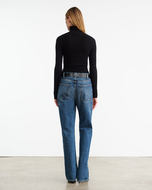 LYNETTE CASHMERE TURTLENECK IN BLACK