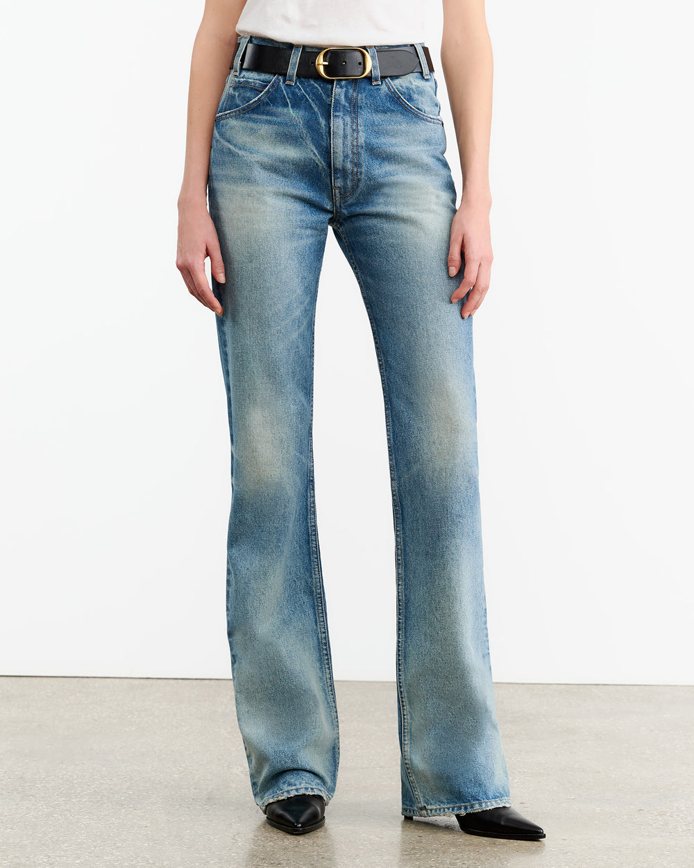 JOAN JEAN IN SUMMER WASH