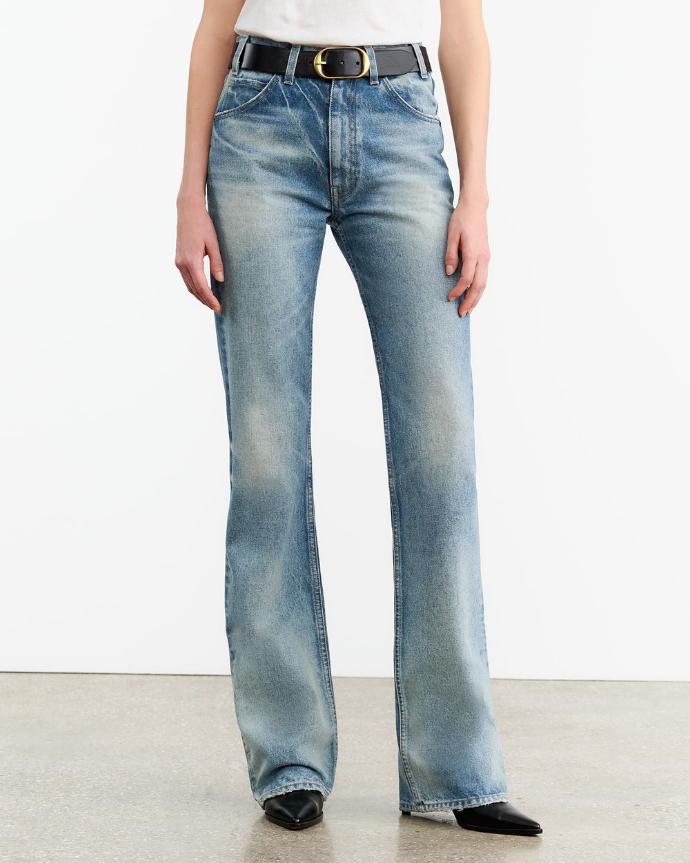 JOAN JEAN IN SUMMER WASH