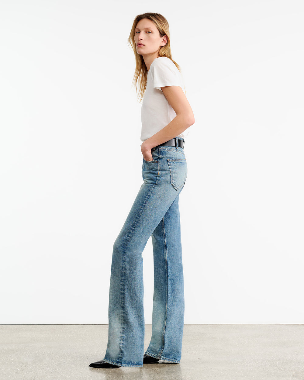 JOAN JEAN IN SUMMER WASH