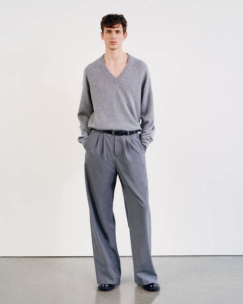 HAGEN CASHMERE SWEATER IN LIGHT GREY MELANGE