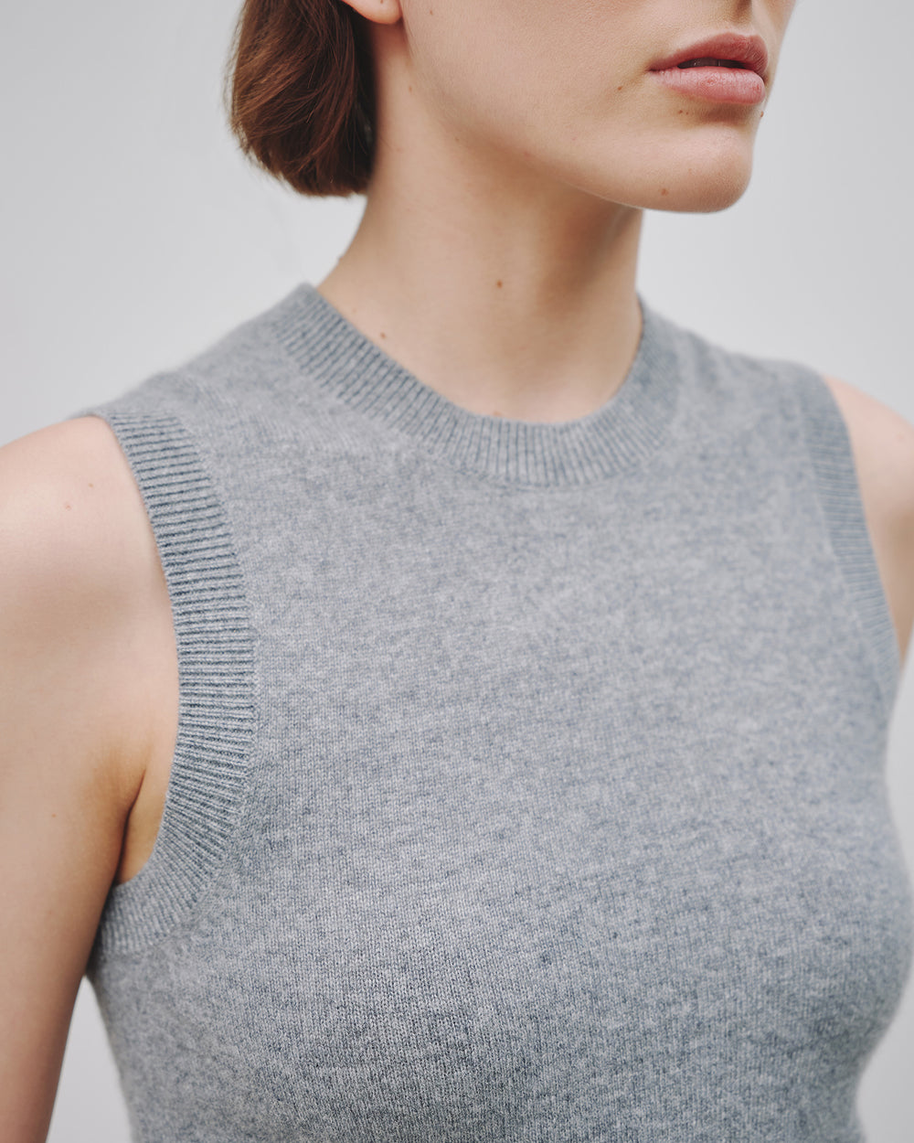 MAY CASHMERE TANK IN LIGHT GREY MELANGE
