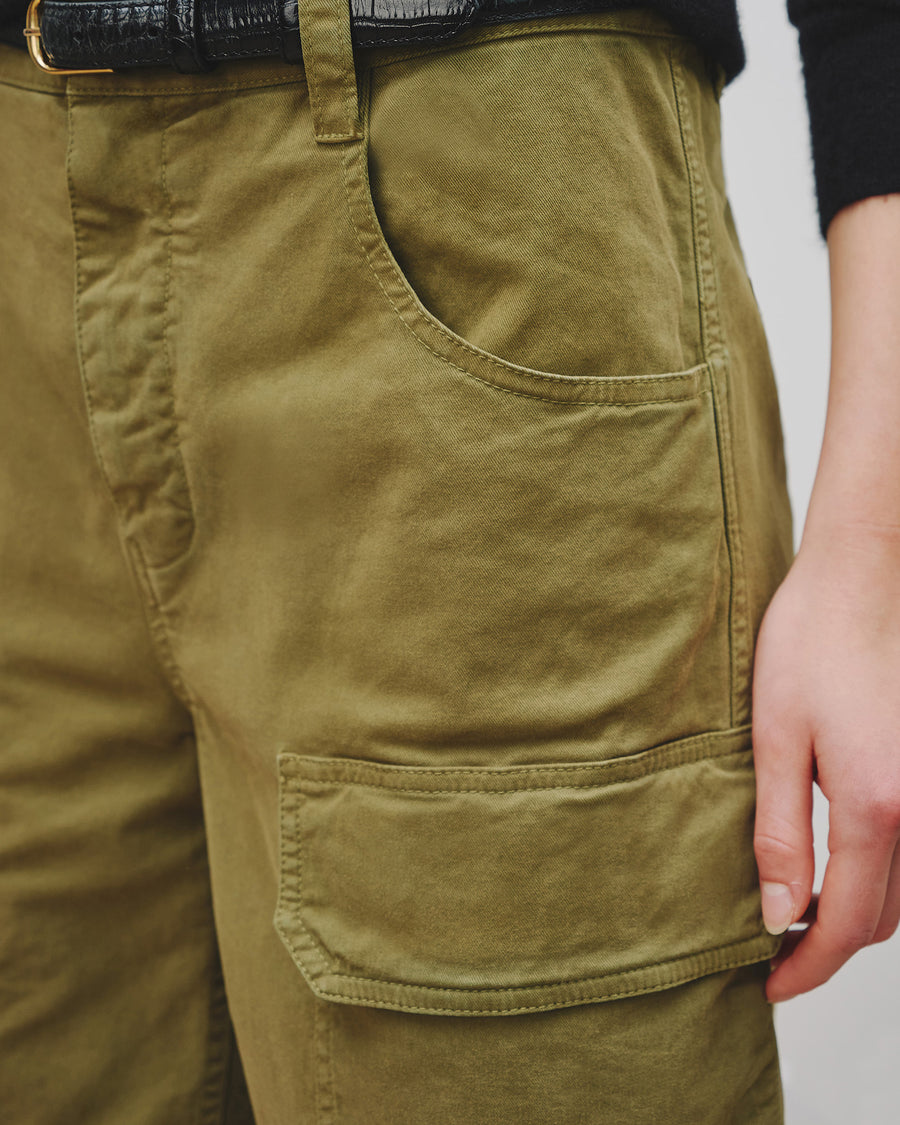 OLIVE GREEN