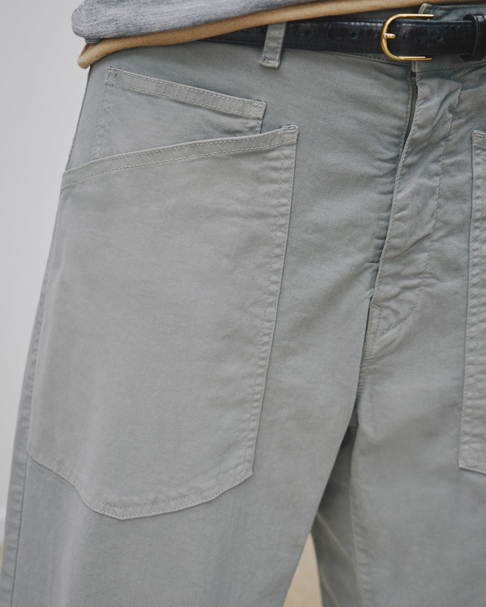 SHON PANT IN GREY