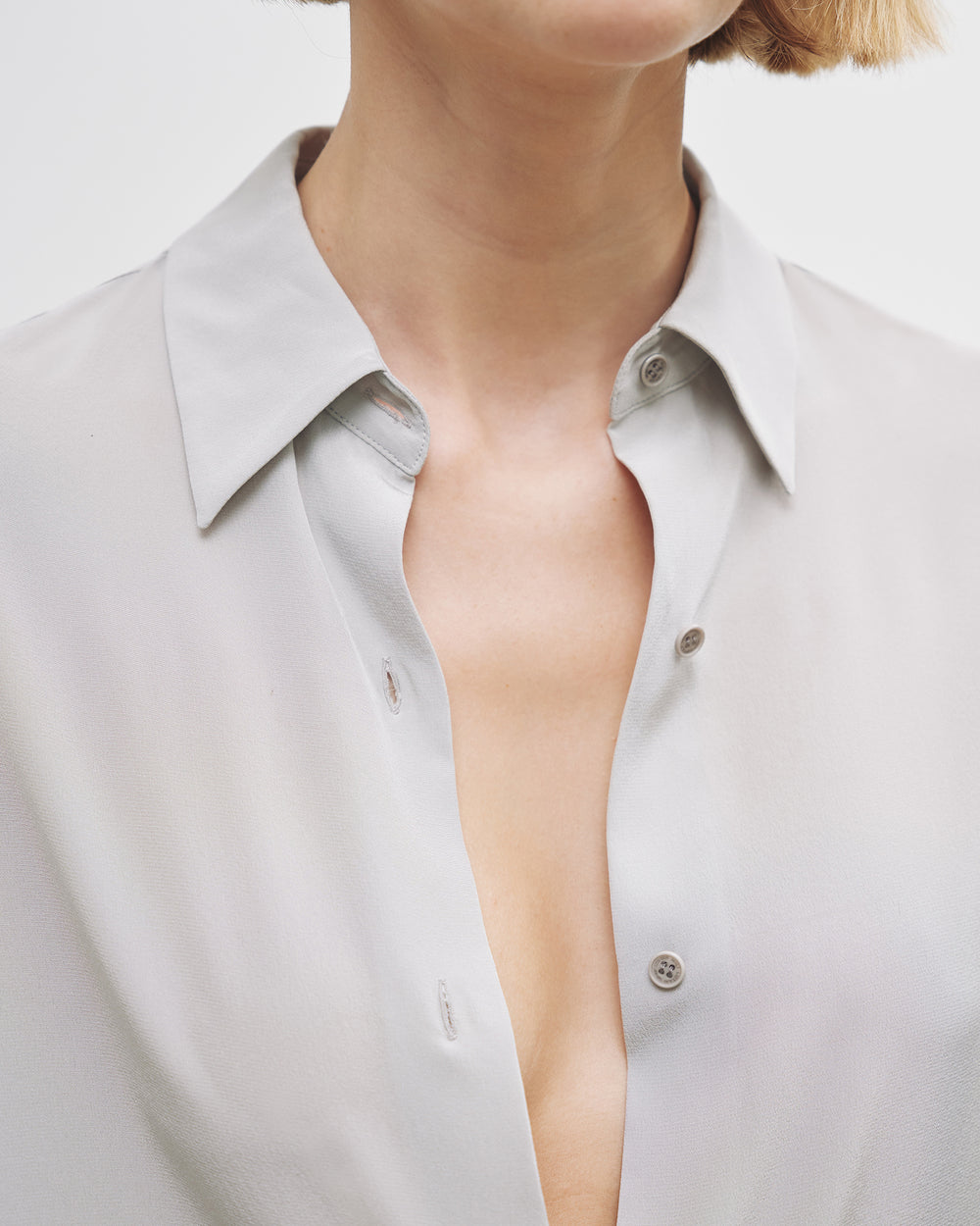 JULIEN SILK BLOUSE IN STORM GREY