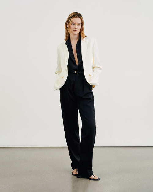 ADELE BLAZER IN ADELE BLAZER