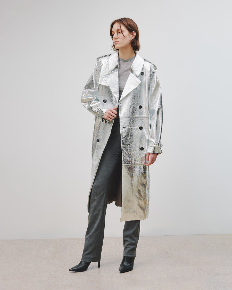 METALLIC SILVER