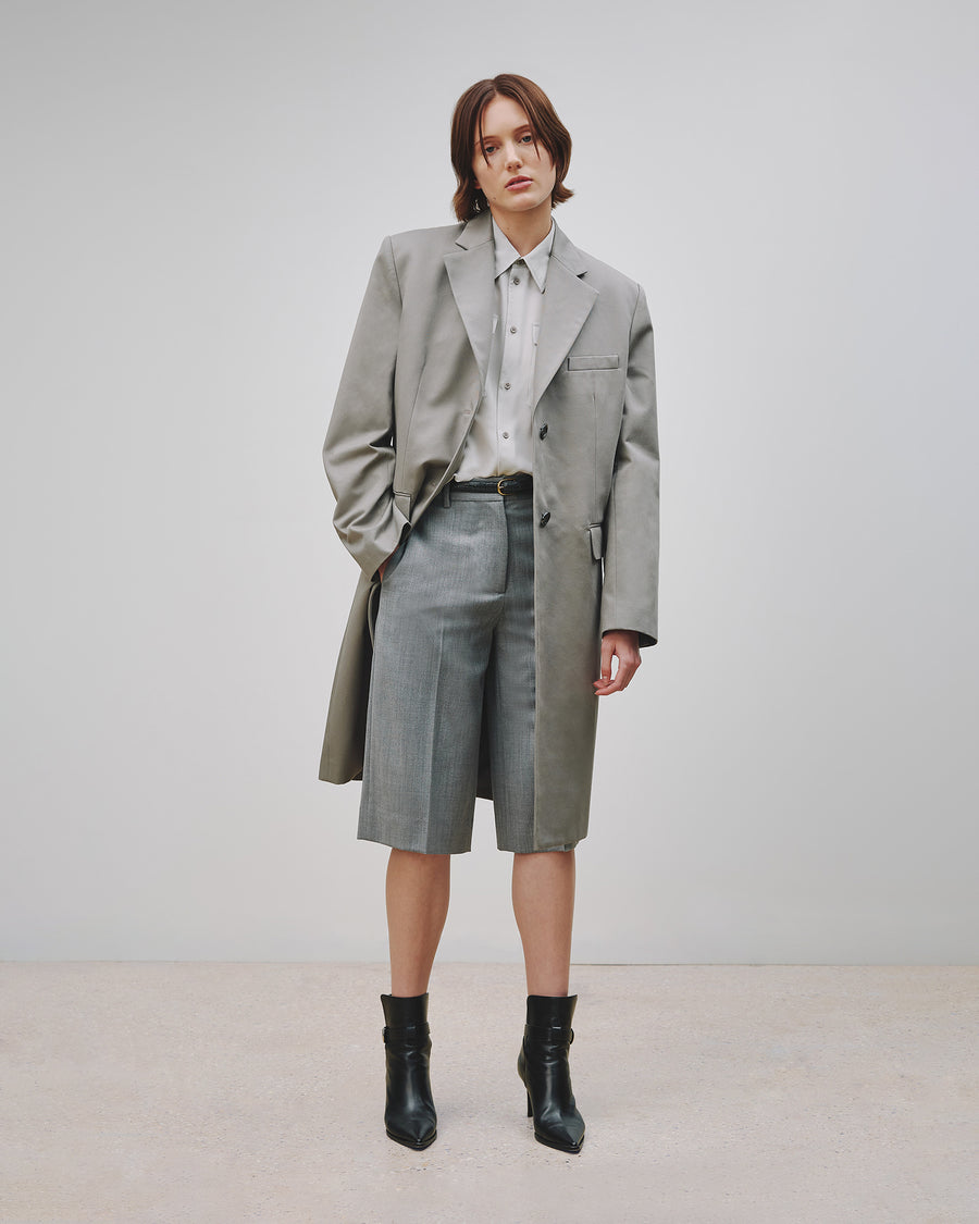LIGHT GREY