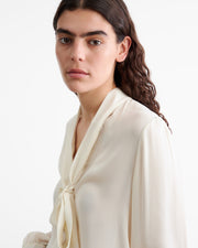 CARINA SILK BLOUSE IN IVORY