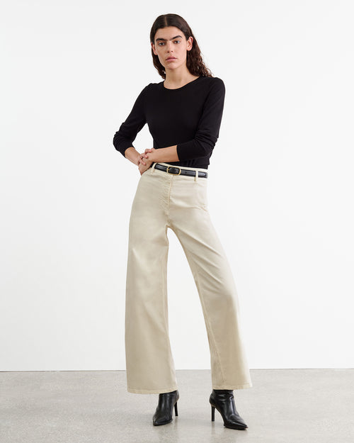 ORIANA SWEATER IN BLACK