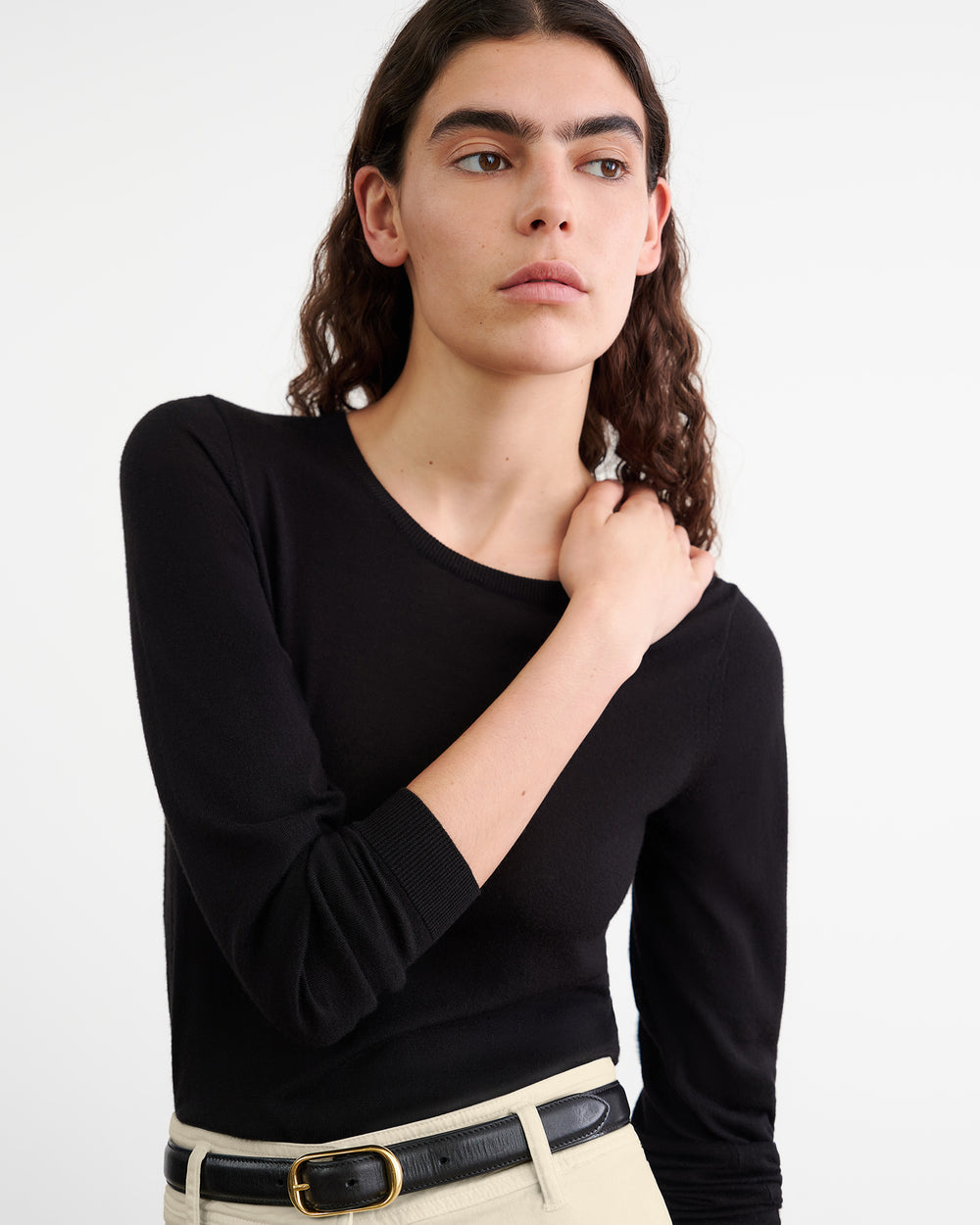 ORIANA SWEATER IN BLACK