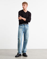 DAX SWEATER IN BLACK