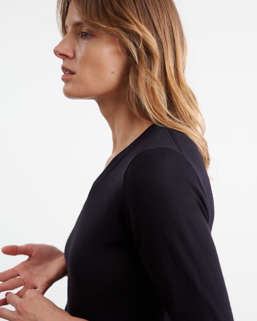 JANAH SWEATER IN MIDNIGHT