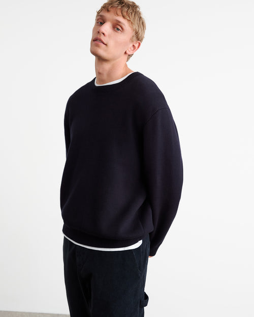 LELAND SWEATER IN DARK NAVY