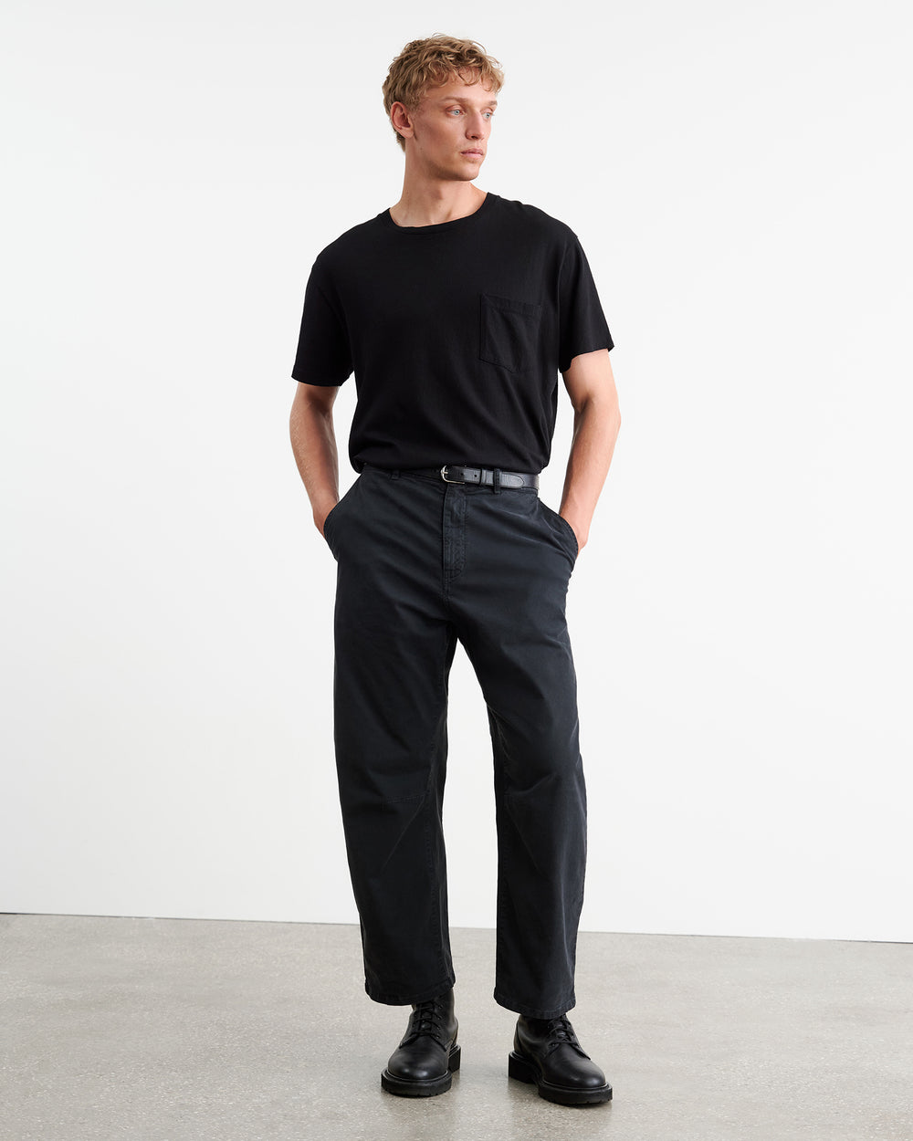 BRANDON TEE IN JET BLACK