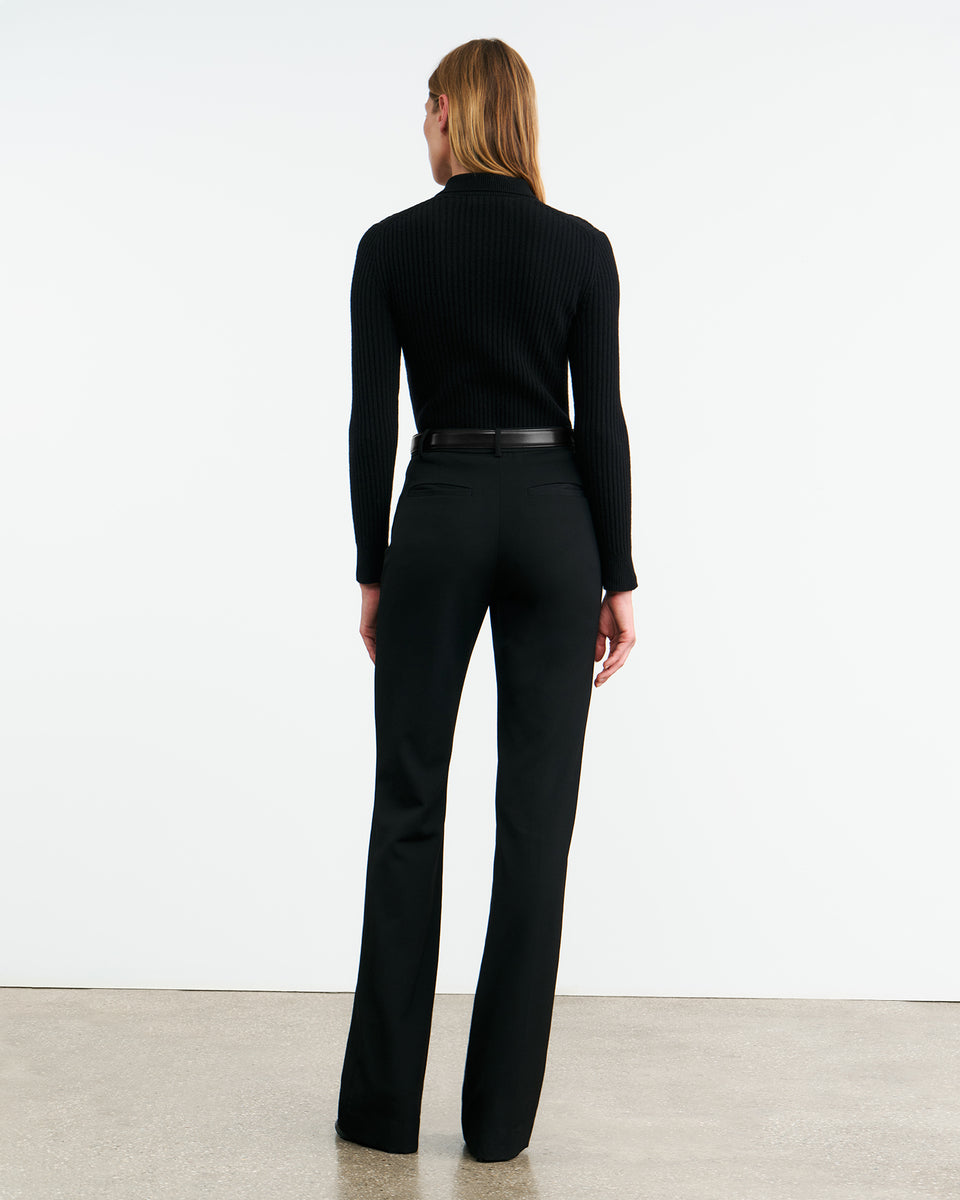 BRAXTON SWEATER IN BLACK