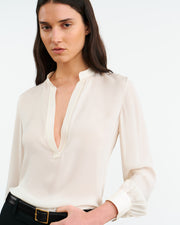 MONTAINE SILK BLOUSE IN IVORY