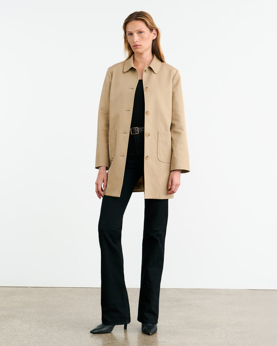 BALZAC SHORT DUSTER COAT IN DESERT KHAKI