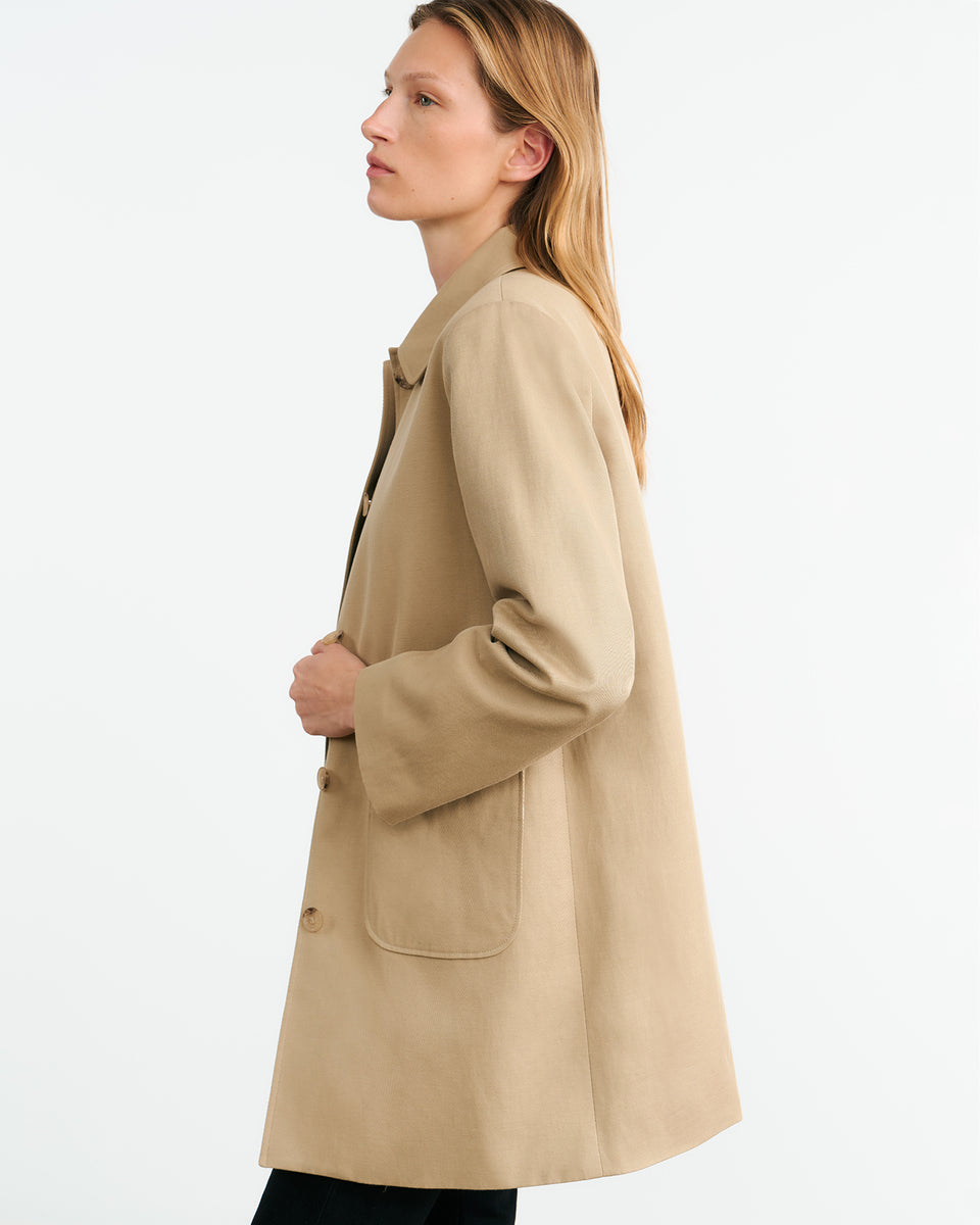 BALZAC SHORT DUSTER COAT IN DESERT KHAKI