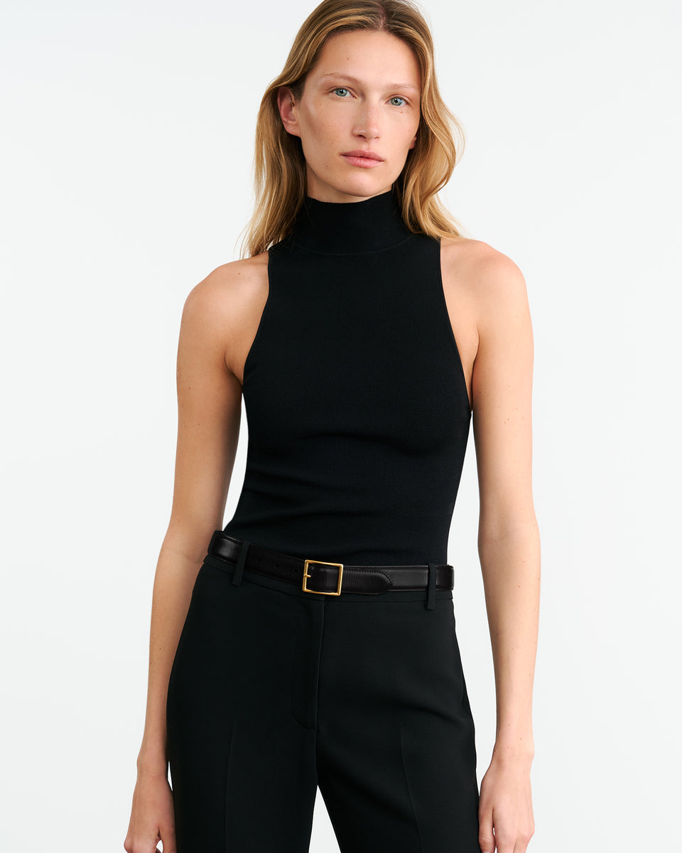 ROMA SWEATER IN BLACK