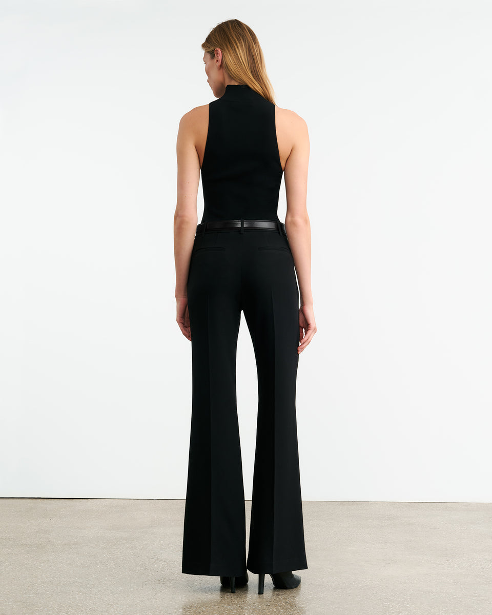 ROMA SWEATER IN BLACK