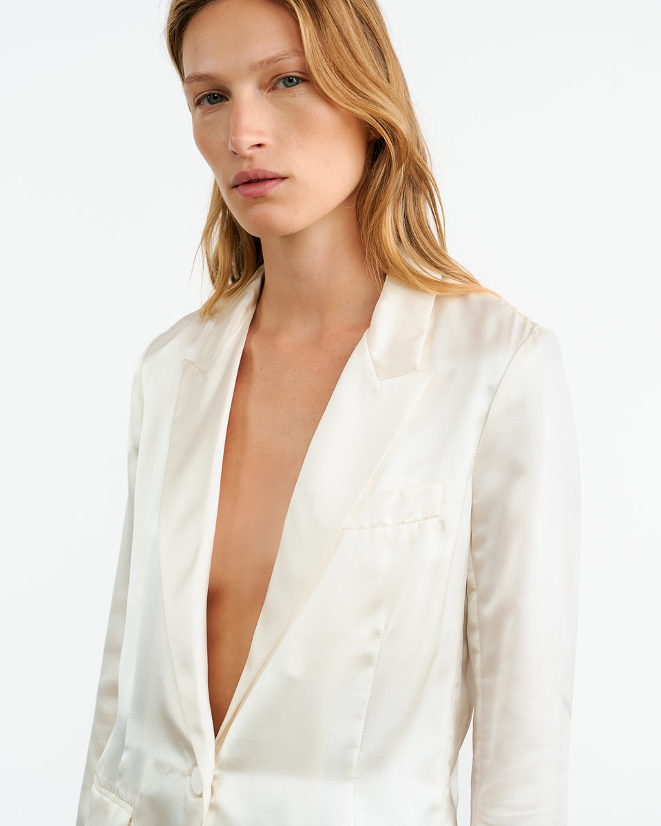 EVELINE SILK JACKET IN IVORY