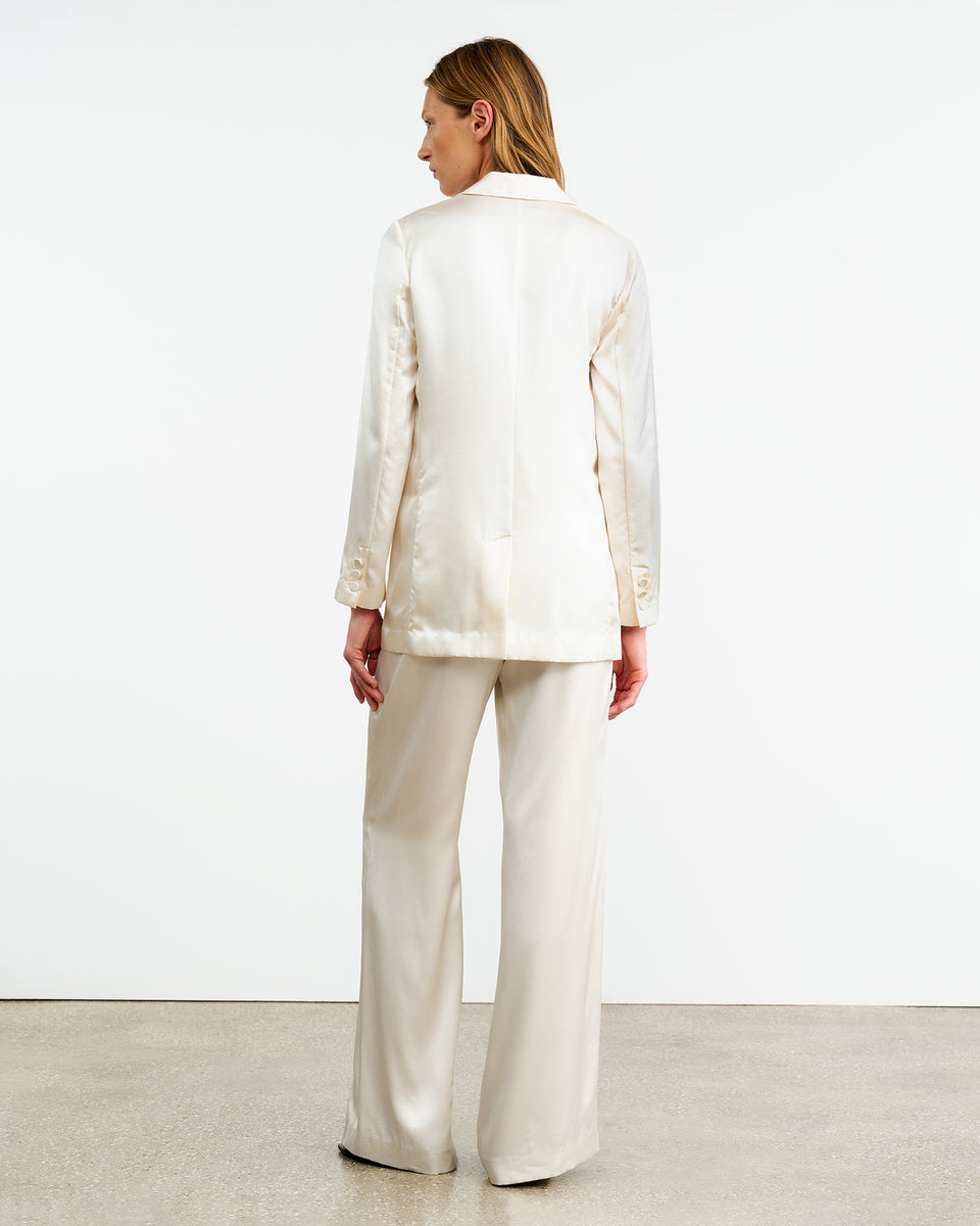 EVELINE SILK JACKET IN IVORY