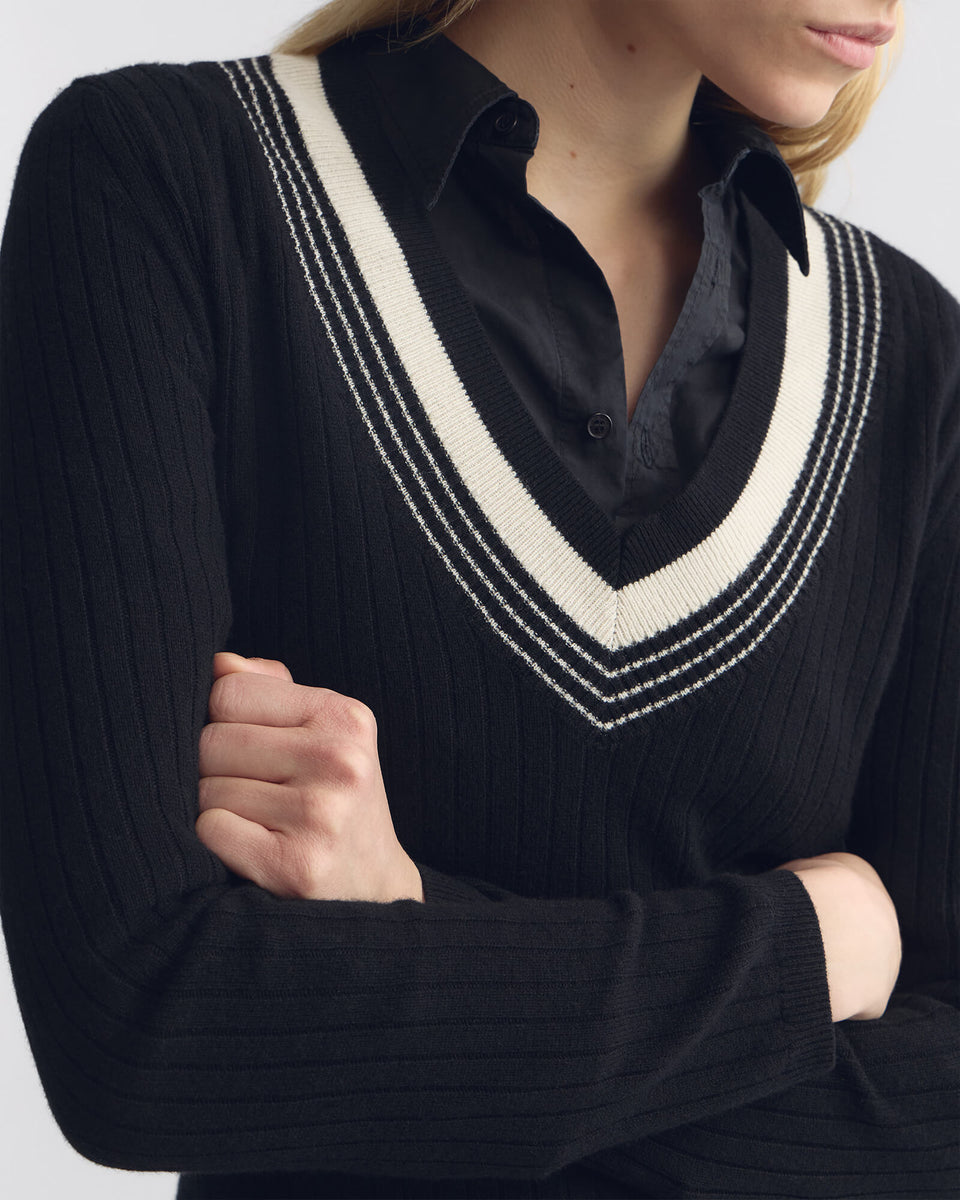 AZIEL CASHMERE SWEATER IN BLACK/IVORY