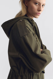 LUCIENNE COTTON PARKA IN ARMY GREEN