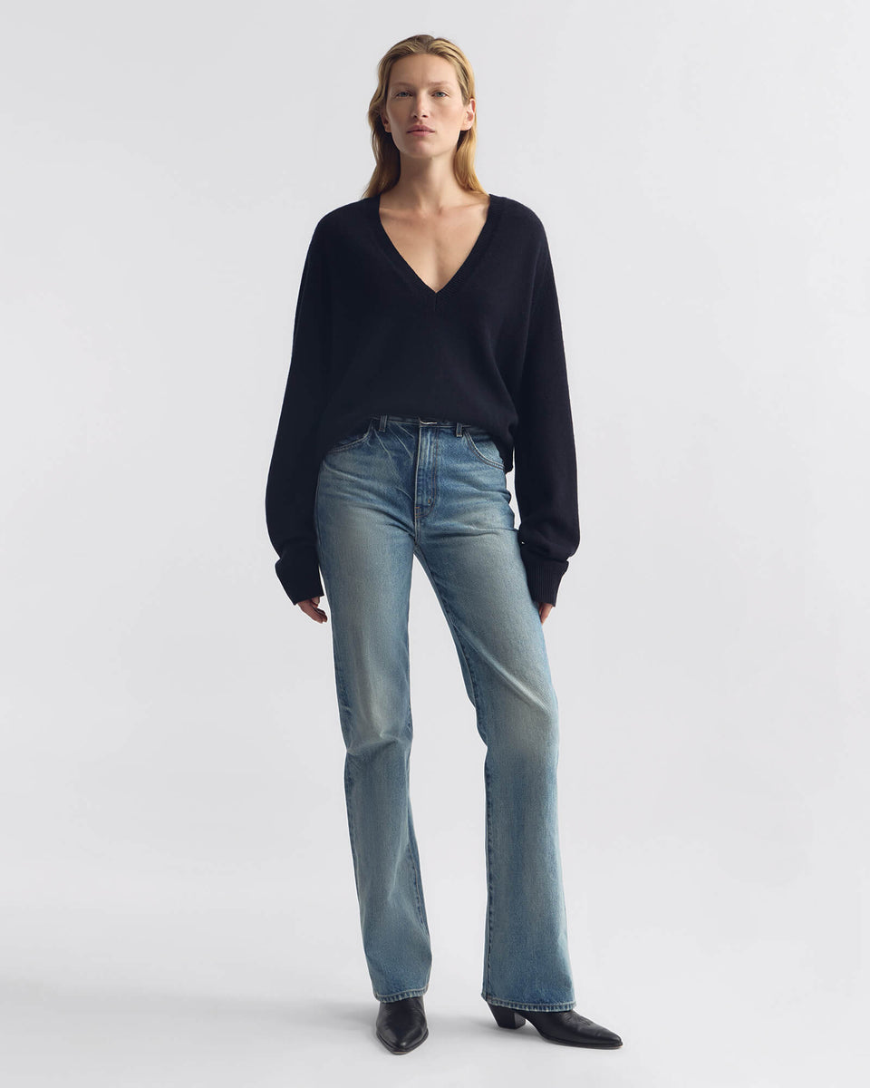 FERON CASHMERE SWEATER IN DARK NAVY