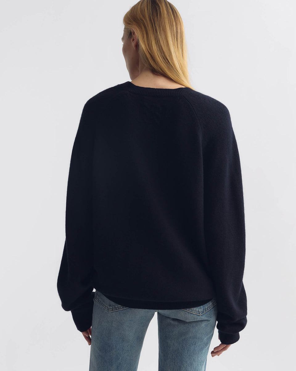 FERON CASHMERE SWEATER IN DARK NAVY