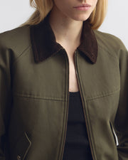 VICTOR BOMBER JACKET IN ARMY GREEN