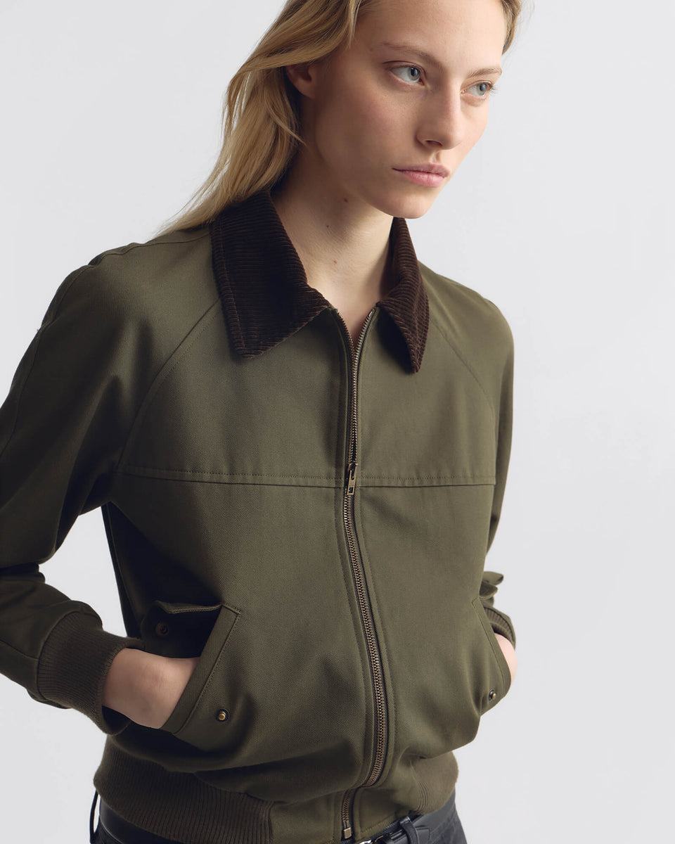 VICTOR BOMBER JACKET IN ARMY GREEN